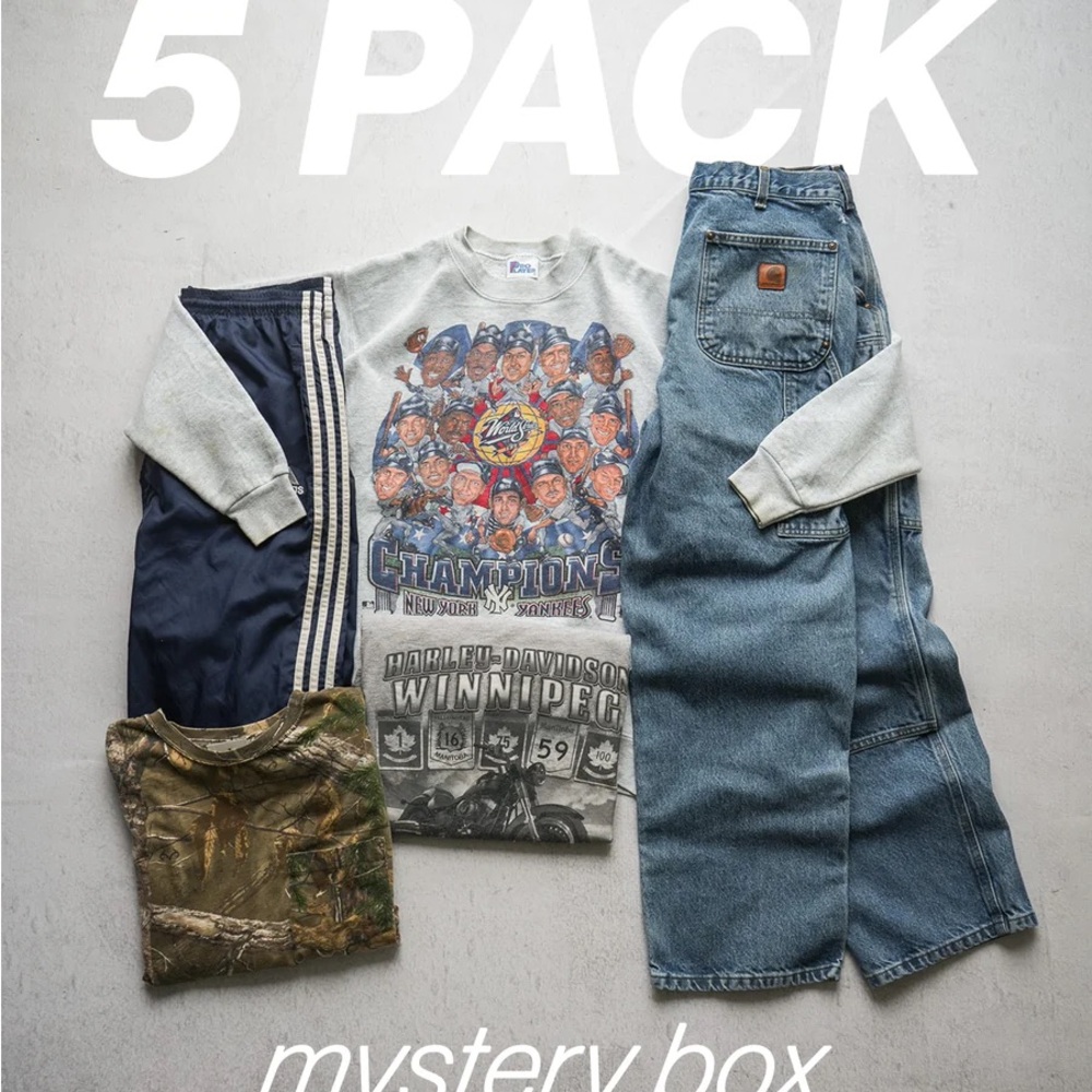 MEN Mystery  vintage clothing box 📦small